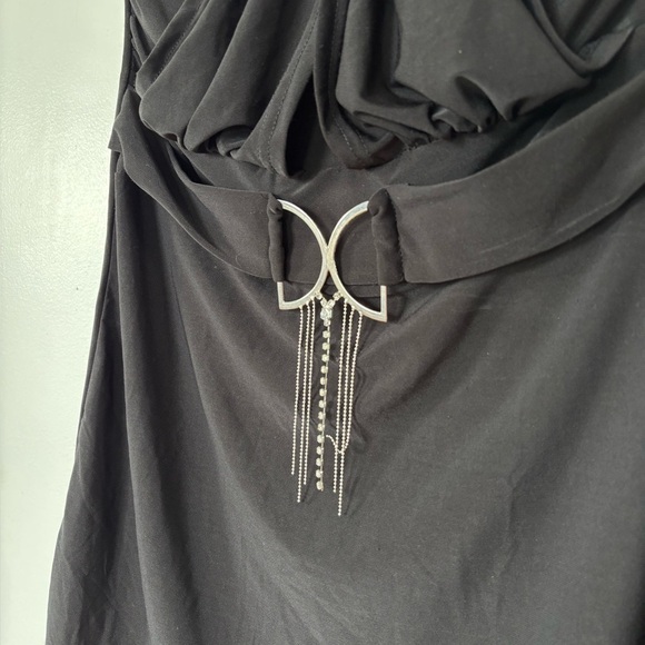 🎉4/30$🎉 Sibelle Black Halter Top - Size Small - Picture 2 of 5